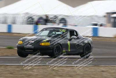 media/Nov-16-2025-CalClub SCCA (Sun) [[2975c16dfc]]/Group 4/Turn 1/